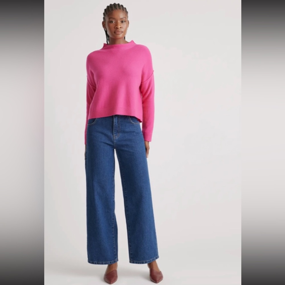 EUC QUINCE MONGOLIAN CASHMERE MOCK NECK SWEATER, RASPBERRY, L